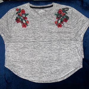 EUC Hollister Graphic T-Shirt Size Small